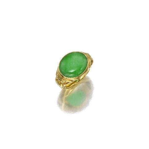 A jadeite jade and 22K yellow gold ring, Darlene de Sedle