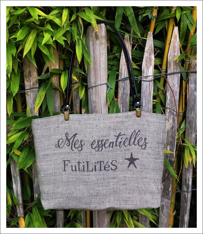essentielles futilités
