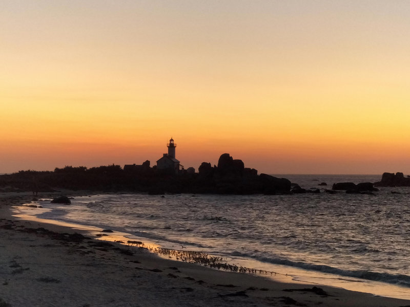 Brignogan-plages, phare de Pontusval, coucher de soleil (29)