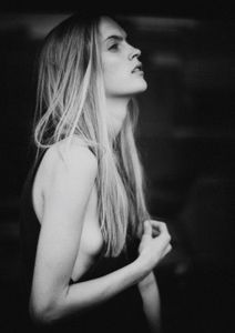 Mirte_Maas_by_Maxim_Repin__3_