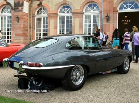 Jaguar type E S1 coupé de 1966 (9ème Classic Gala de Schwetzingen 2011) 02