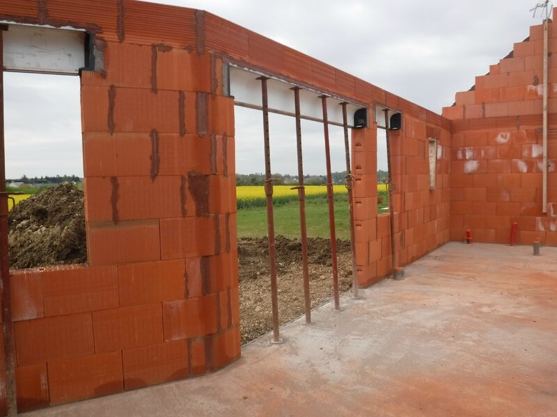 montage murs brique avril 2015 (14)