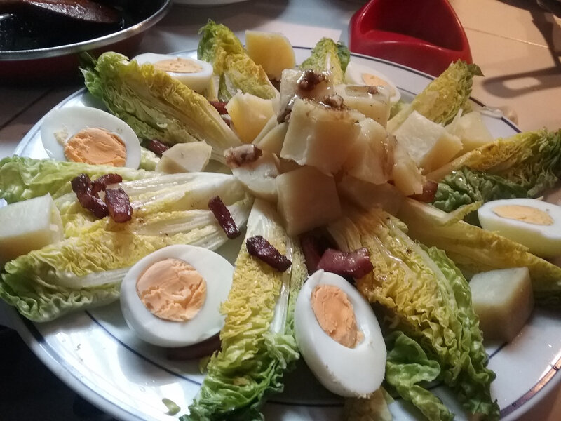 Salade d'artichauts aux oeufs durs et sauce moutardée1