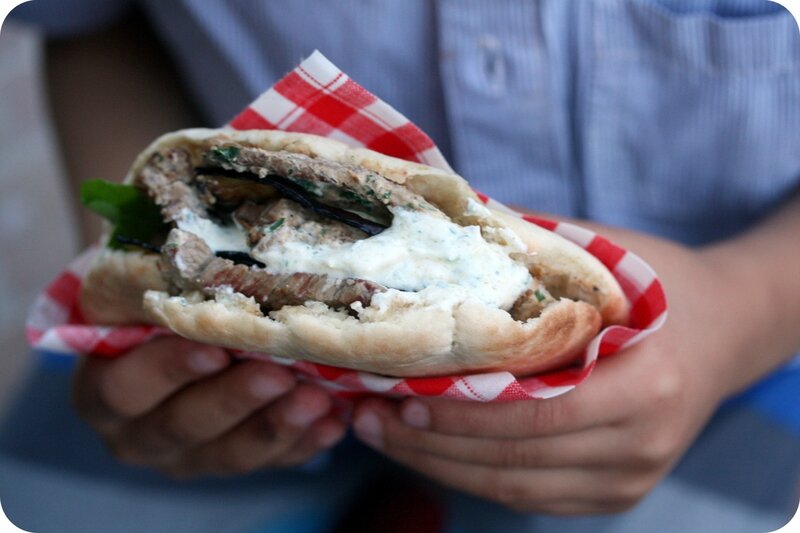 kebab aubergines et agneau sauce blance a la ricotta blog chez requia cuisine et confidences-002