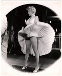 syi_sc11_on_set_by_weegee_1