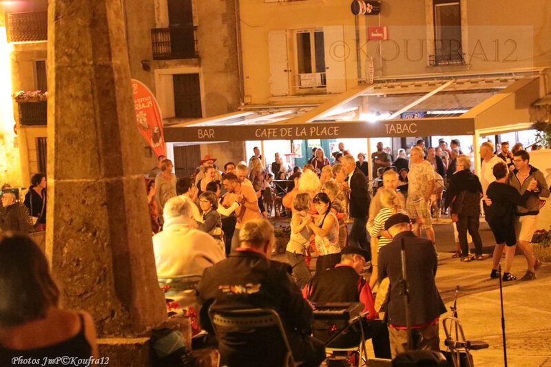 Photos JMP©Koufra 12 - Le Caylar - Los Musicaires del Castèl - 14072019 - 0885