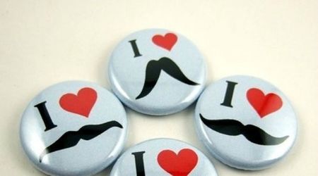 Badges moustache