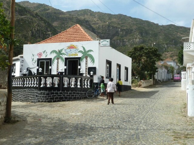 bar dans la Vila Nova Sintra