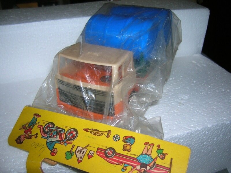 JB 00522