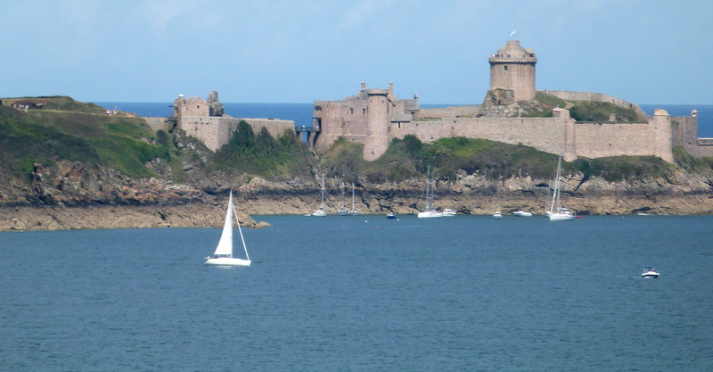 P1930861-1