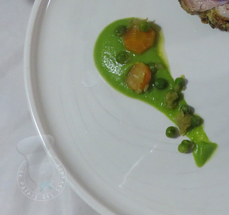 Petits pois en ragoût et purée