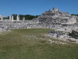10881330-el-rey-ruines-mayas--cancun-au-mexique