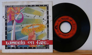 Siouxsie_wheels_on_fire_45t