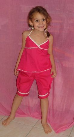 ensemble_fushia_type_bain_de_soleil_009