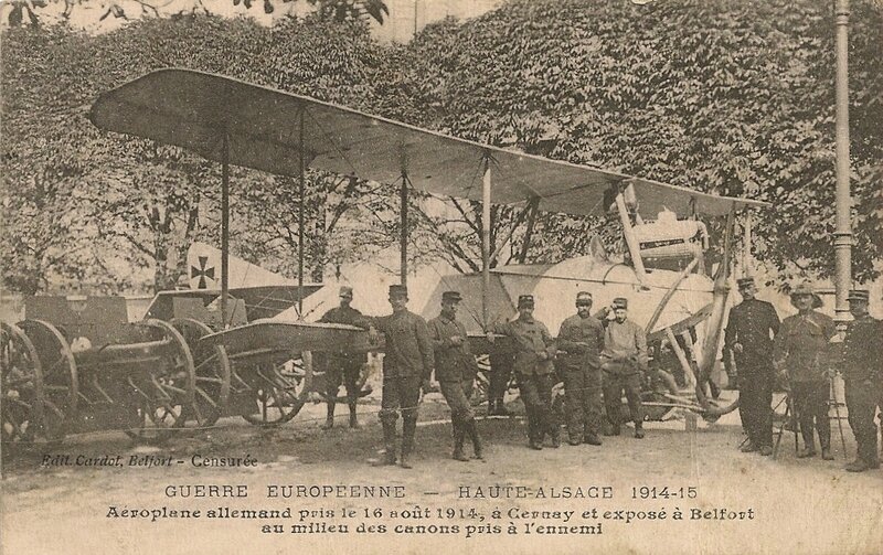 Guerre 14-18 CPA photo avion allemand et canons capturés à Belfort Guerre 14-18 CPA photo avion allemand et canons capturés à Belfort