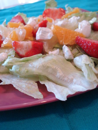 Salade de chèvre et fraises en touche dagrumes recettes entrees Salade de chèvre et fraises en touche dagrumes