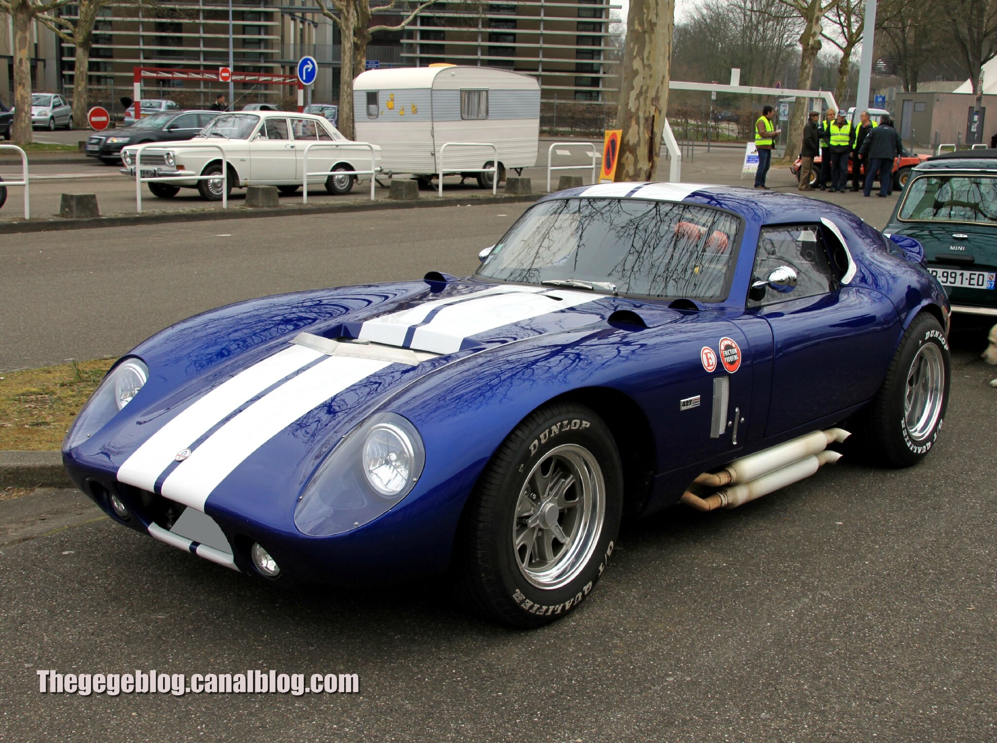 Shelby daytona cobra replica de 1965 (Retrorencard avril 2013) 01