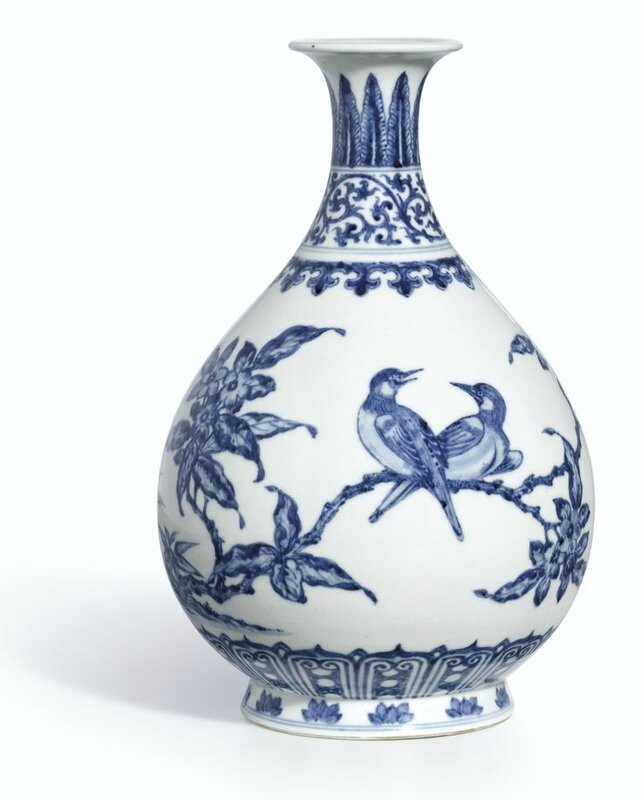 A rare Ming-style blue and white 'Bird and Flower' vase, yuhuchunping, Mark and period of Yongzheng