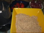 Tartelettes_aux_fraises_du_jardin__framboises_sur_nid_d_amandes_004