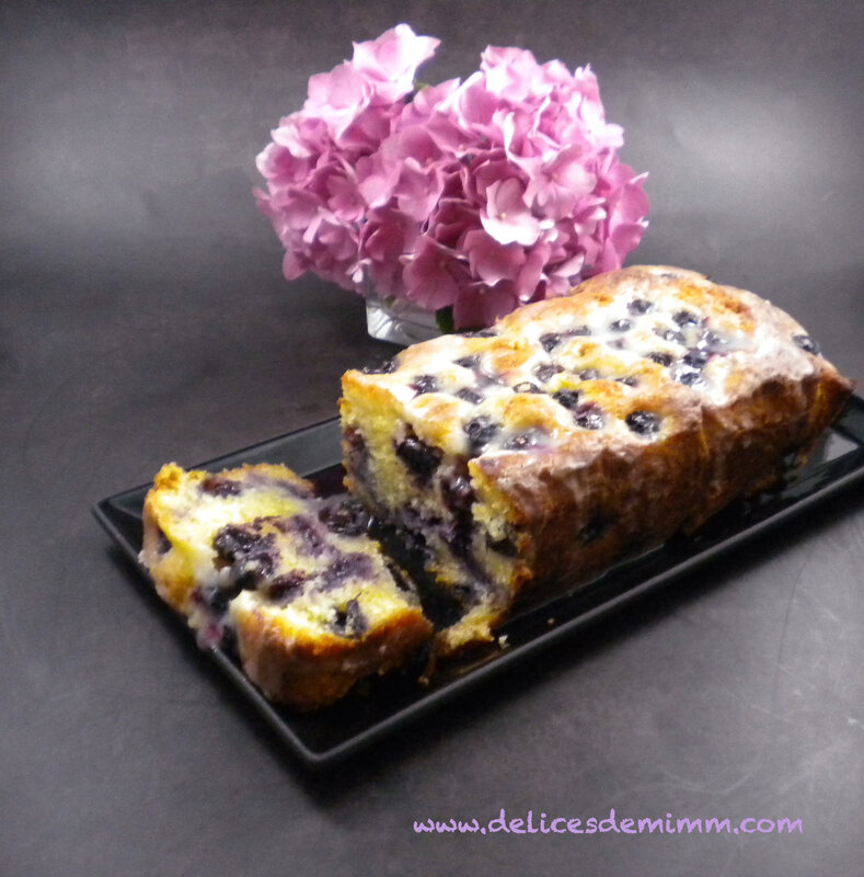 Le cake aux myrtilles, amandes et citron de Yotam Ottolenghi 4