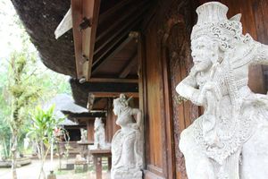 Temples - Batukaru (8)