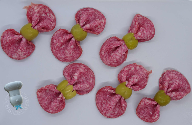 Noeuds papillon salami