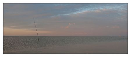 Aiguillon_pano_lune_matin_230111