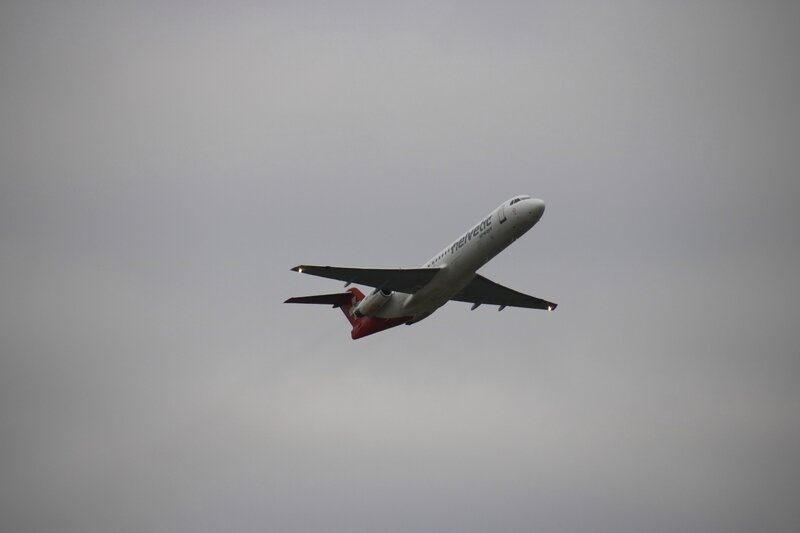 Fokker 100 d'Helvetic Airways