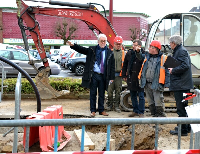 HIRSON TRAVAUX 2017 ASSAINISSEMENT CENTRE VILLE visite élus JJT