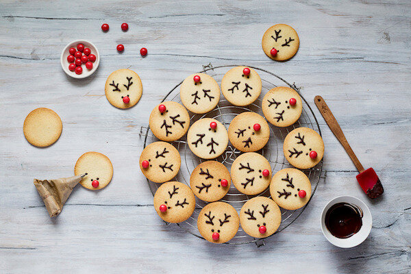 christmas-reindeer-biscuits