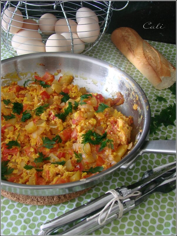 Mashlouka (œufs libanais à la tomate) 001