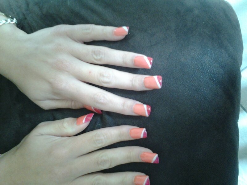 ongles orange et fushia