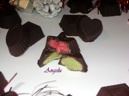 Chocolats_p_te_amande_et_fraise_010