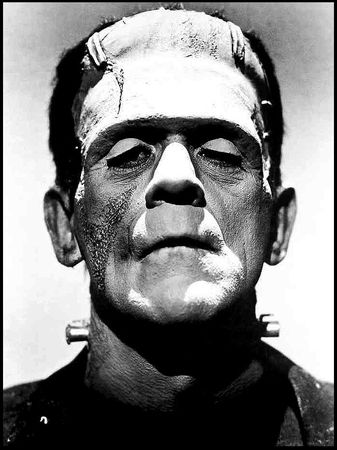 Frankenstein_monster_Boris_Karloff