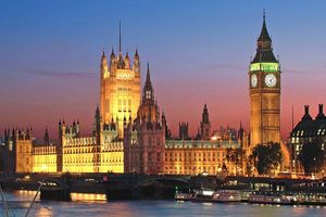 Houses-of-Parliament-Night