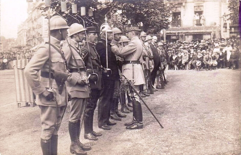 Belfort 1919 07 14 CPhoto Remise médaille Pompier R