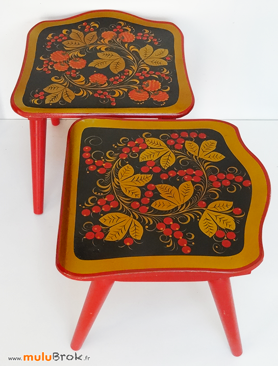 MEUBLES-RUSSES-KHOKHLOMA-tabouret-1-muluBrok-Vintage