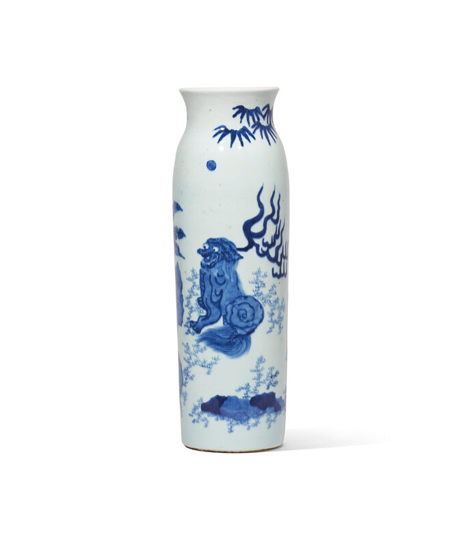 2020_HGK_18243_0329_000(a_blue_and_white_mythical_beast_sleeve_vase_late_ming-early_qing_dynas125821)