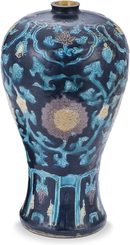 A Fahua 'lotus' meiping, Ming dynasty, 16th century