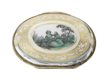 A_Meissen_gold_mounted_oval_snuff_box_from_the_toilet_service_for_Queen_Maria_Amalia_Christina_of_Naples_and_Sicily__Princess_of_Saxony__circa_1745_472