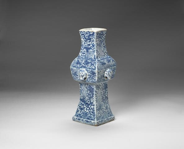 A blue and white altar vase, fang zun, Wanli period (1573-1619), the neck reduced