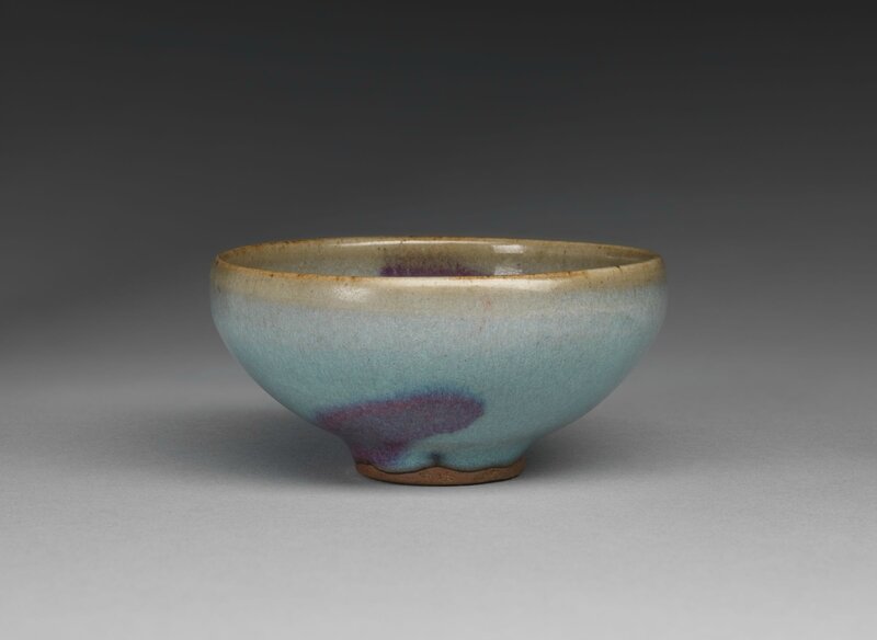 Small Circular Wine Bowl with Purple Splashes, Jin dynasty, 1115-1234, 12th-13th century (2)