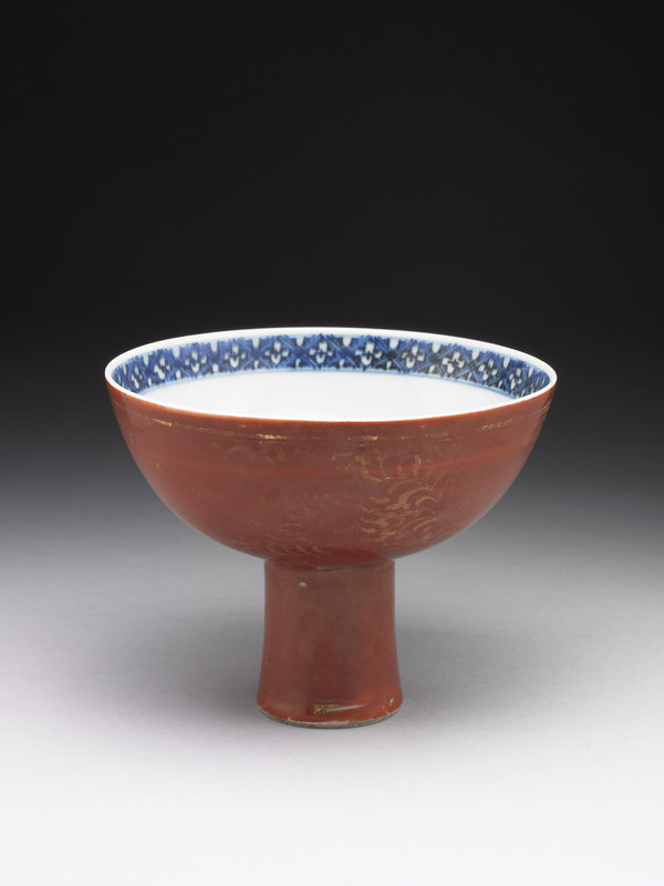 Stem Bowl in Underglaze Blue with Gold Floral Motif in Red Ground, Ming Dynasty, 16th Century