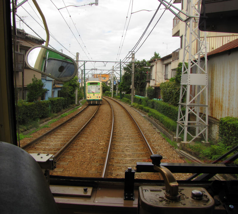 On board Toden densha (7001形)