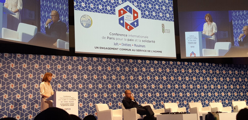 CIPPS HELENE PICHON MEDIA DIXIT WORLD 2