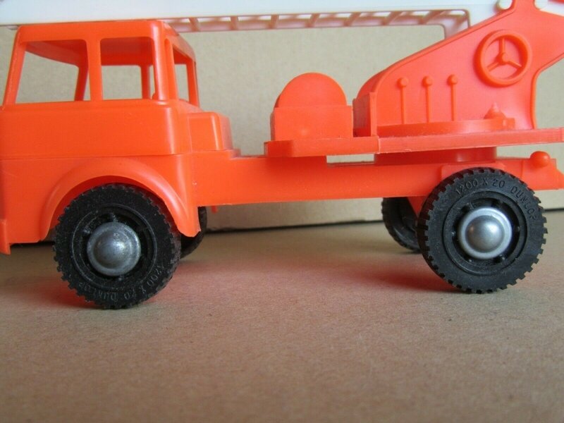 JB 00724