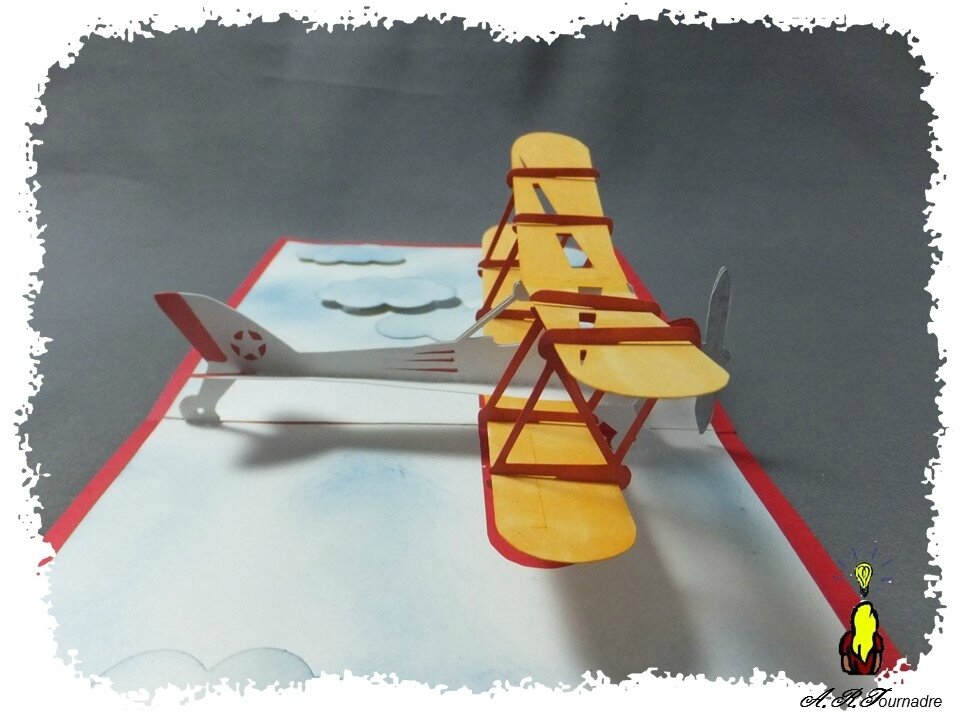 ART 2017 01 avion rouge et jaune 3