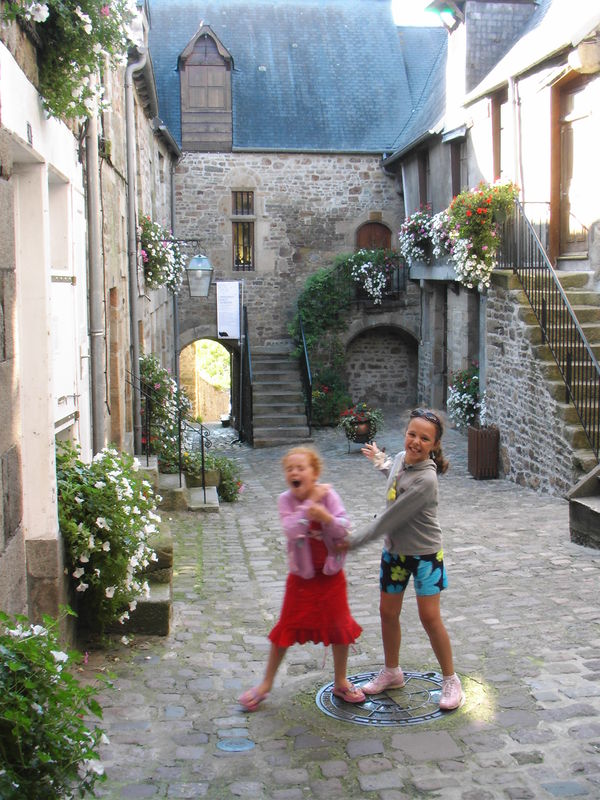 053_Villedieu_les_Po_les