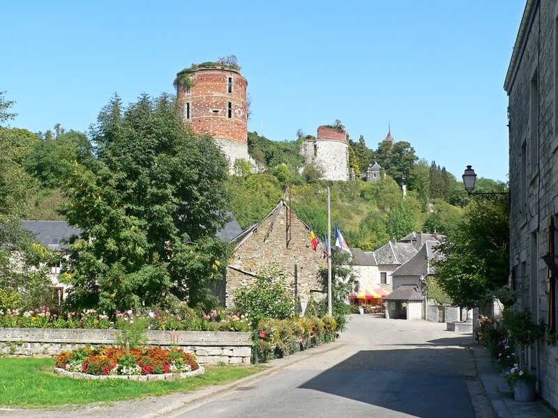 Hierges-et-son-château-2 photo 2016