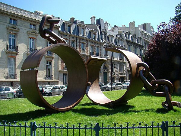 2-Monument-momm-abolesclav-gAD2